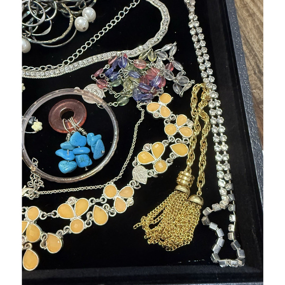 Vintage Jewelry Craft Lot 19 Pc Mixed Metals Stones Rhinestone Strand Colors - Picture 11 of 11